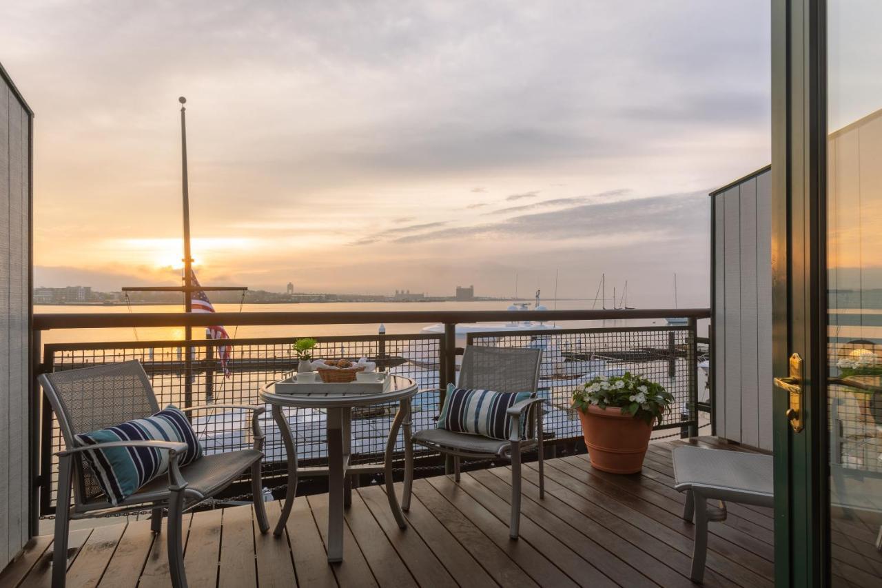 Boston Yacht Haven Ξενοδοχείο Εξωτερικό φωτογραφία